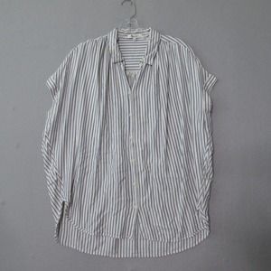 Madewell Striped Button-Down Shirt in Black and White
